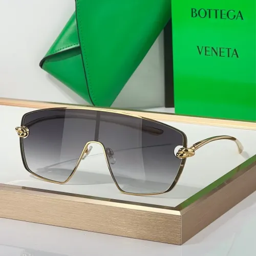 Bottega Veneta AAA Quality Sunglasses #1468769