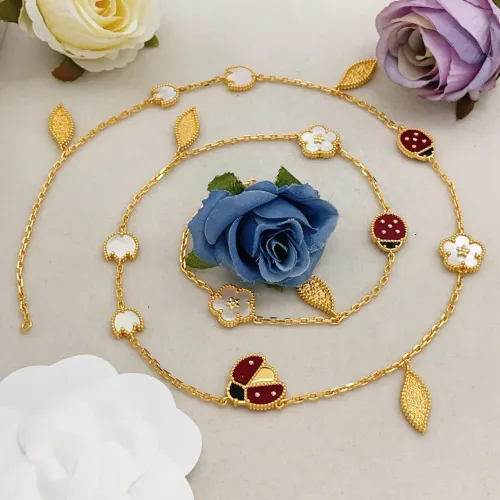 Replica Van Cleef & Arpels Necklaces For Women #1468816 $80.00 USD for Wholesale