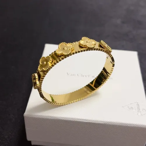 Replica Van Cleef & Arpels Bracelets #1468822 $29.00 USD for Wholesale