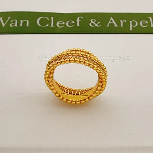 Replica Van Cleef & Arpels Rings In Gold For Women #1468829 $32.00 USD for Wholesale