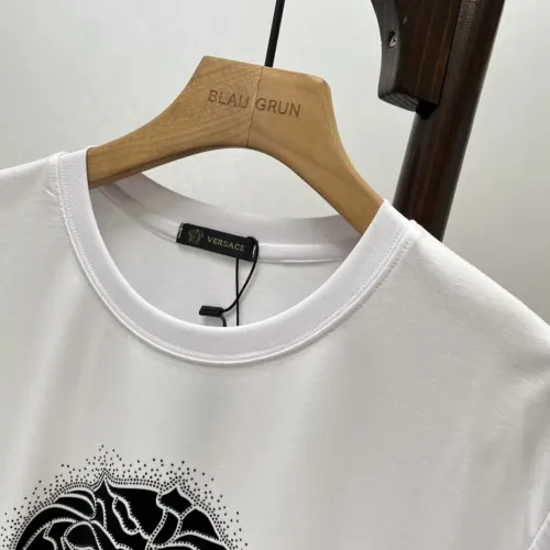 Replica Versace T-Shirts Short Sleeved For Men #1469999 $42.00 USD for Wholesale