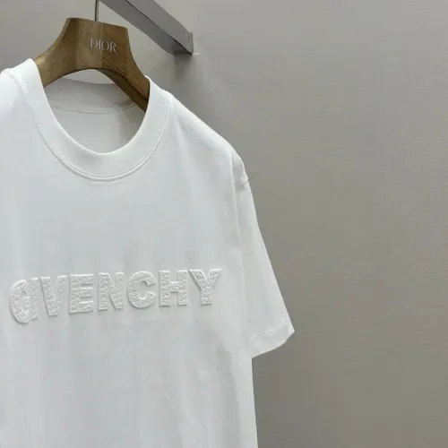 Replica Givenchy T-Shirts Short Sleeved For Men #1470065 $60.00 USD for Wholesale