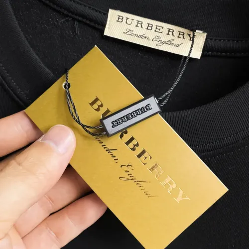 Replica Burberry T-Shirts Short Sleeved For Men #1470399 $60.00 USD for Wholesale