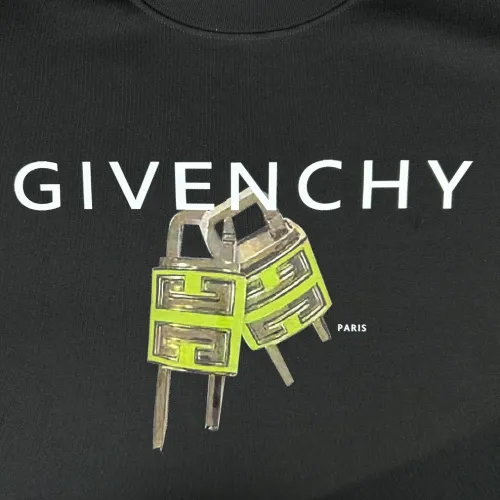 Replica Givenchy T-Shirts Short Sleeved For Men #1470735 $40.00 USD for Wholesale
