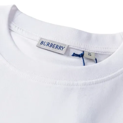 Replica Burberry T-Shirts Short Sleeved For Unisex #1470770 $48.00 USD for Wholesale