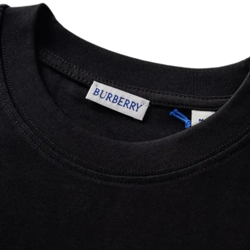 Replica Burberry T-Shirts Short Sleeved For Unisex #1470772 $48.00 USD for Wholesale