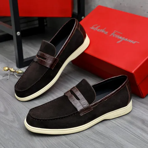 Salvatore Ferragamo Leather Shoes For Men #1471047