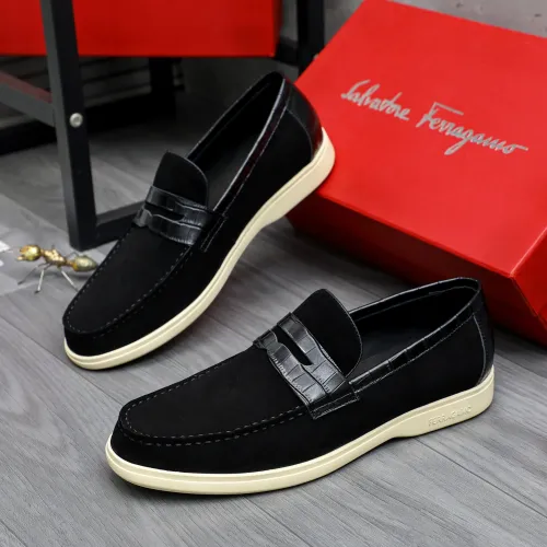 Salvatore Ferragamo Leather Shoes For Men #1471049