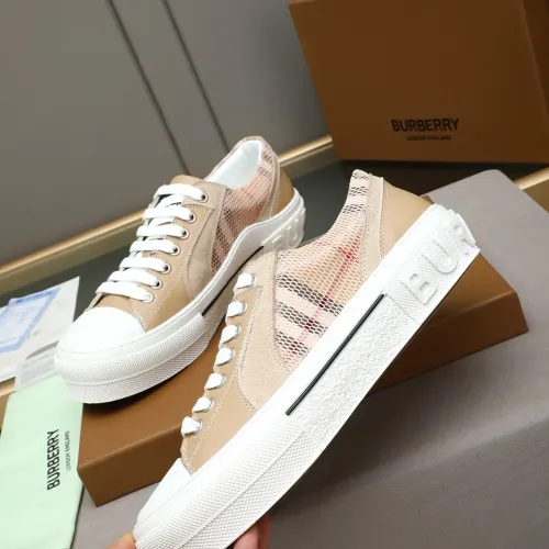 Replica Burberry Casual Shoes For Men #1471078 $80.00 USD for Wholesale