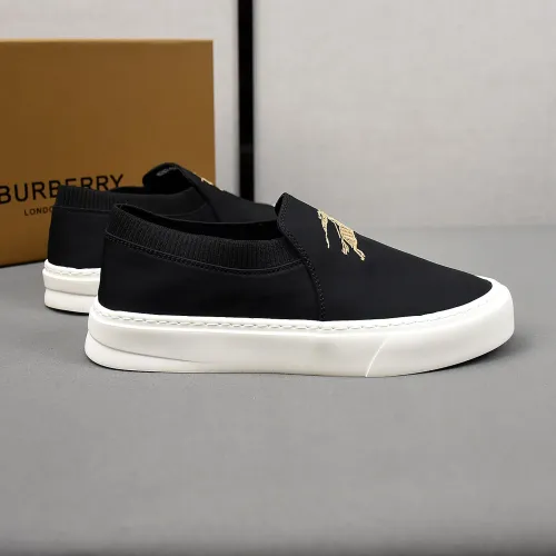Replica Burberry Casual Shoes For Men #1471475 $82.00 USD for Wholesale