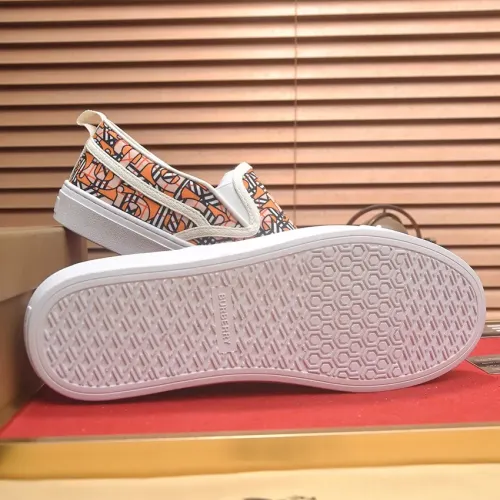 Replica Burberry Casual Shoes For Men #1471944 $80.00 USD for Wholesale