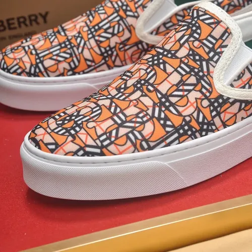 Replica Burberry Casual Shoes For Men #1471944 $80.00 USD for Wholesale