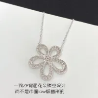 $32.00 USD Van Cleef & Arpels Necklaces For Women #1459236