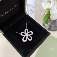 $32.00 USD Van Cleef & Arpels Necklaces For Women #1459236
