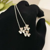 $34.00 USD Van Cleef & Arpels Necklaces For Women #1459929