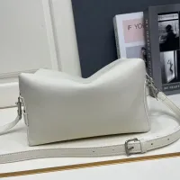 $96.00 USD Celine AAA Quality Messenger Bags For Women #1460028