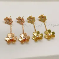 $38.00 USD Van Cleef & Arpels Earrings For Women #1460357