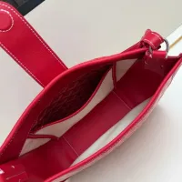 $76.00 USD Goyard AAA Quality Messenger Bags For Women #1460389