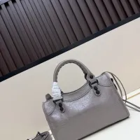 $105.00 USD Balenciaga AAA Quality Handbags For Women #1460404