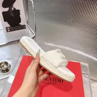 $80.00 USD Valentino Slippers For Women #1462038