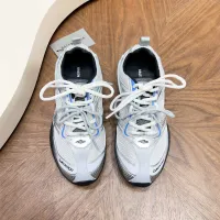 $122.00 USD Balenciaga Casual Shoes For Men #1463420