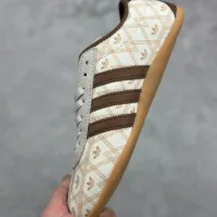 $80.00 USD Adidas Originals Superstar Shoes For Men #1464096