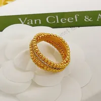 $32.00 USD Van Cleef & Arpels Rings In Gold For Women #1468829