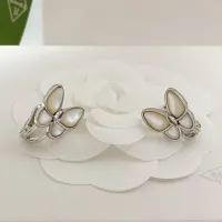 $36.00 USD Van Cleef & Arpels Earrings For Women #1469083