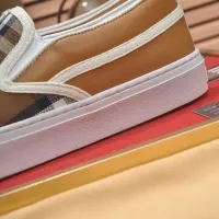 $80.00 USD Burberry Casual Shoes For Men #1471945
