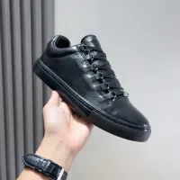 $76.00 USD Balenciaga Casual Shoes For Men #1472377