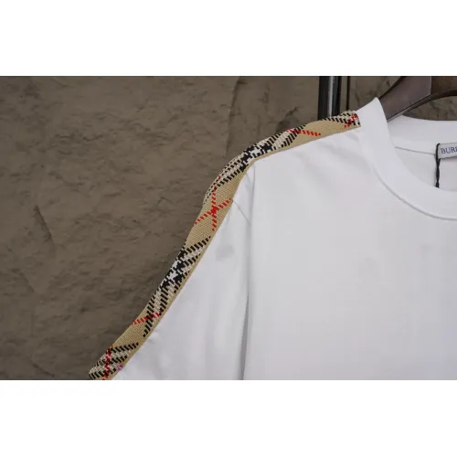 Replica Burberry T-Shirts Short Sleeved For Unisex #1475457 $40.00 USD for Wholesale
