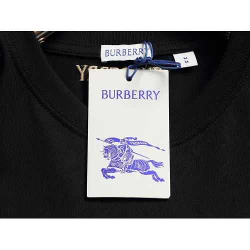 Replica Burberry T-Shirts Short Sleeved For Unisex #1475696 $42.00 USD for Wholesale