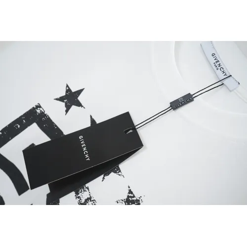 Replica Givenchy T-Shirts Short Sleeved For Unisex #1475702 $32.00 USD for Wholesale