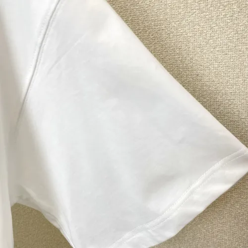 Replica Burberry T-Shirts Short Sleeved For Unisex #1477152 $52.00 USD for Wholesale