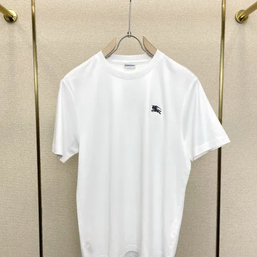 Burberry T-Shirts Short Sleeved For Unisex #1477339