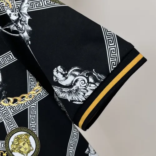 Replica Versace T-Shirts Short Sleeved For Men #1477719 $88.00 USD for Wholesale