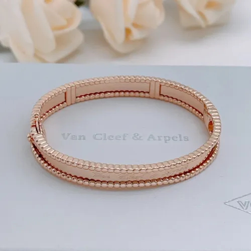 Replica Van Cleef & Arpels Bracelets #1477838 $36.00 USD for Wholesale