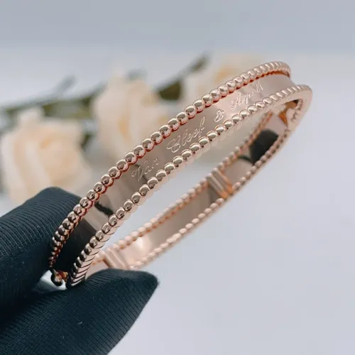 Replica Van Cleef & Arpels Bracelets #1477838 $36.00 USD for Wholesale
