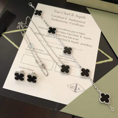 Van Cleef & Arpels Jewelry Set For Women #1478244