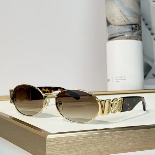 Versace AAA Quality Sunglasses #1478930