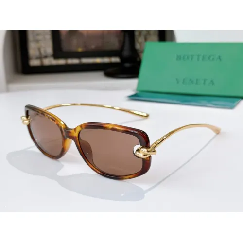 Bottega Veneta AAA Quality Sunglasses #1479818