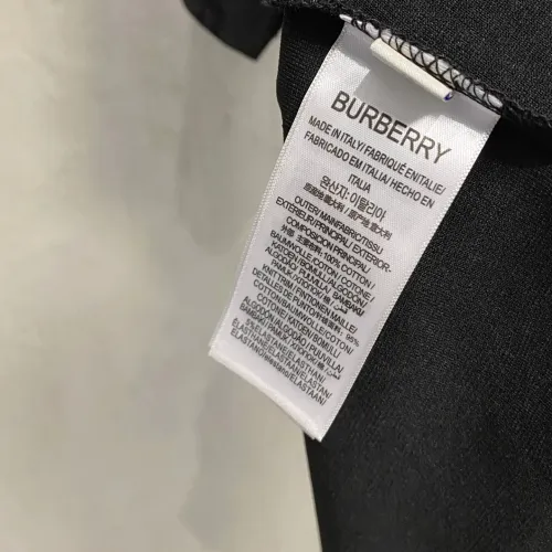 Replica Burberry T-Shirts Short Sleeved For Unisex #1480284 $52.00 USD for Wholesale