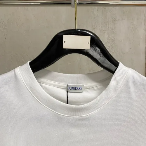 Replica Burberry T-Shirts Short Sleeved For Unisex #1480307 $52.00 USD for Wholesale