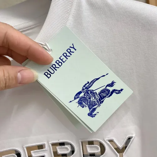 Replica Burberry T-Shirts Short Sleeved For Unisex #1480396 $68.00 USD for Wholesale