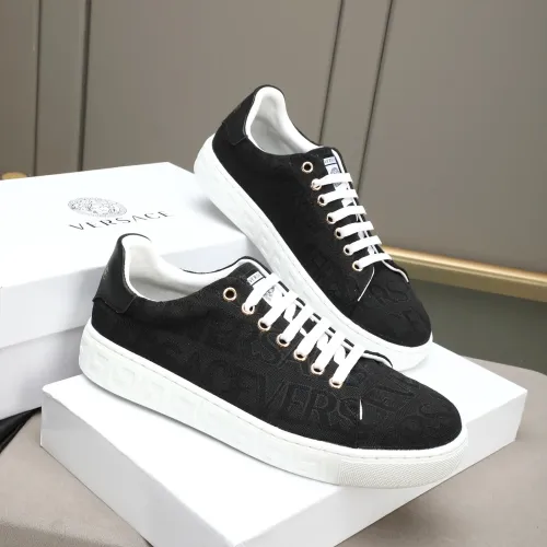 Versace Casual Shoes For Men #1480541