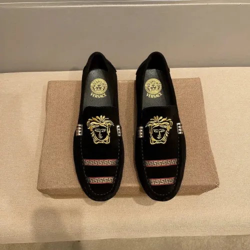 Versace Leather Shoes For Men #1480567