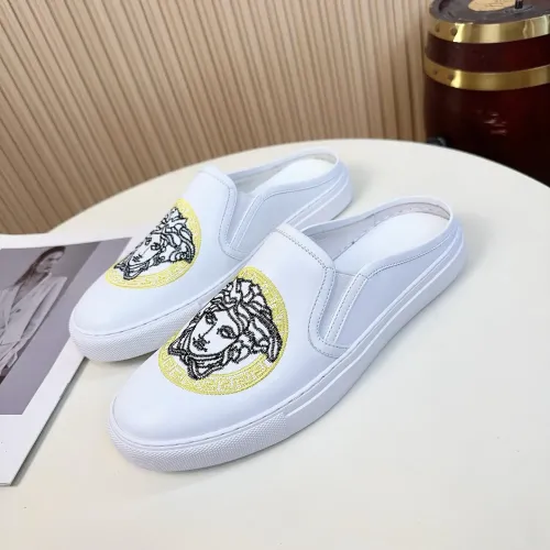 Versace Slippers For Men #1480633