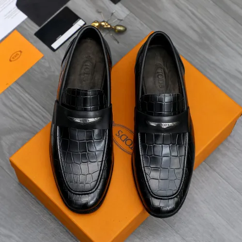 Replica TOD'S Oxfords Shoes For Men #1480936 $85.00 USD for Wholesale