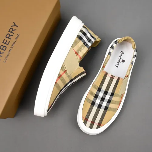 Replica Burberry Casual Shoes For Men #1481357 $80.00 USD for Wholesale