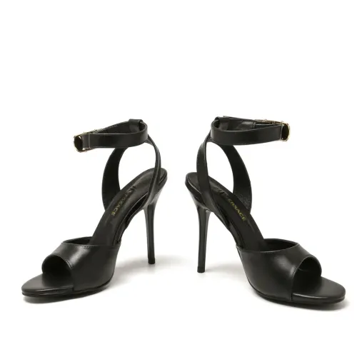 Replica Versace Sandal For Women #1482710 $80.00 USD for Wholesale
